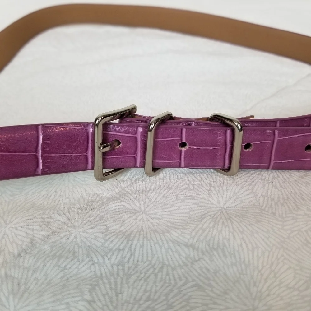 Croc embossed lavender purple faux leather belt silver buckle fairy coquette M